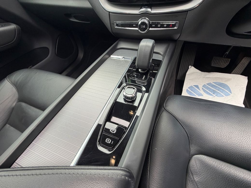 2023 Volvo XC60