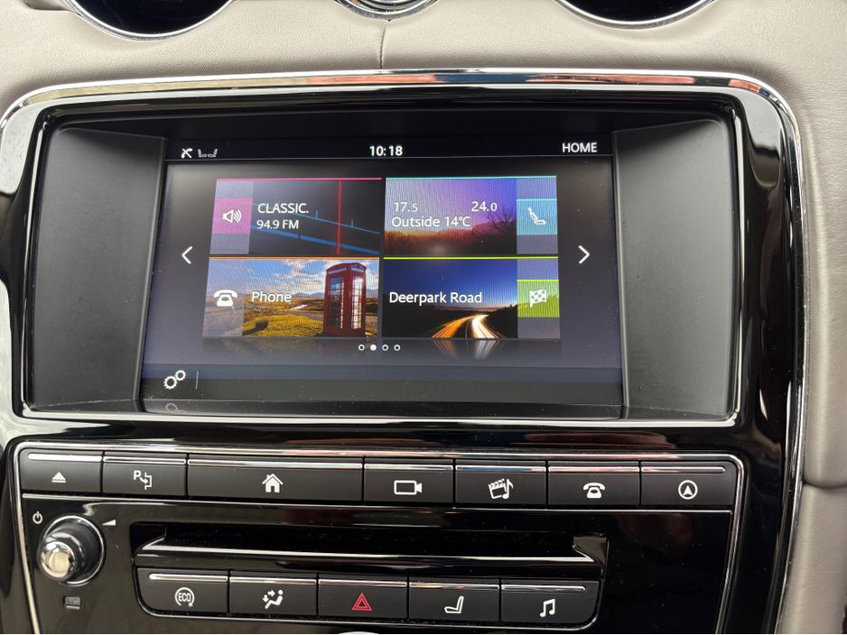 2017 Jaguar XJ