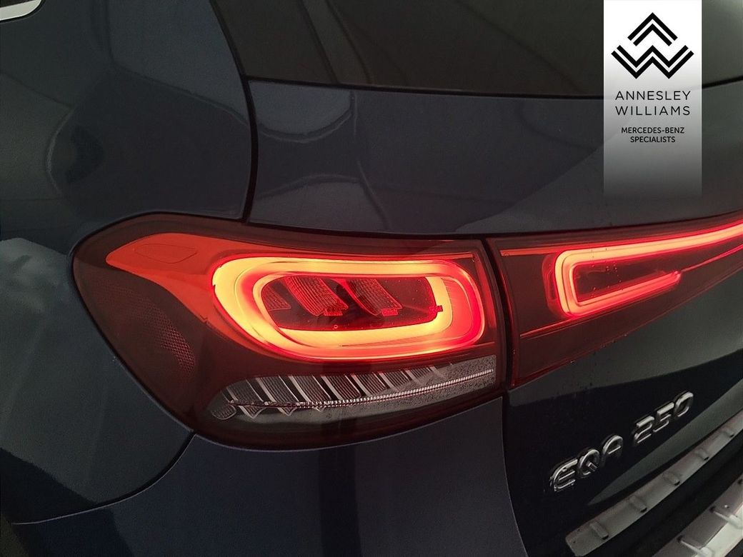 2022 Mercedes-Benz EQA
