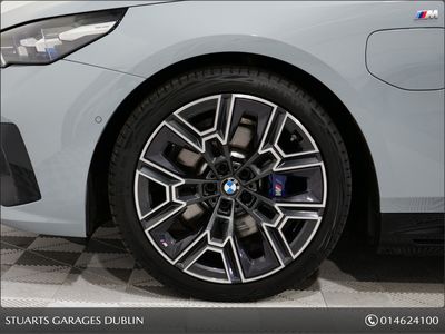 2025 BMW 5 Series
