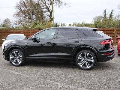 2023 Audi Q8