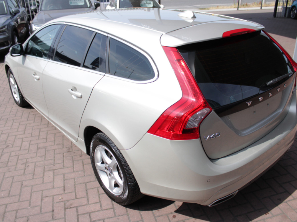 2018 Volvo V60