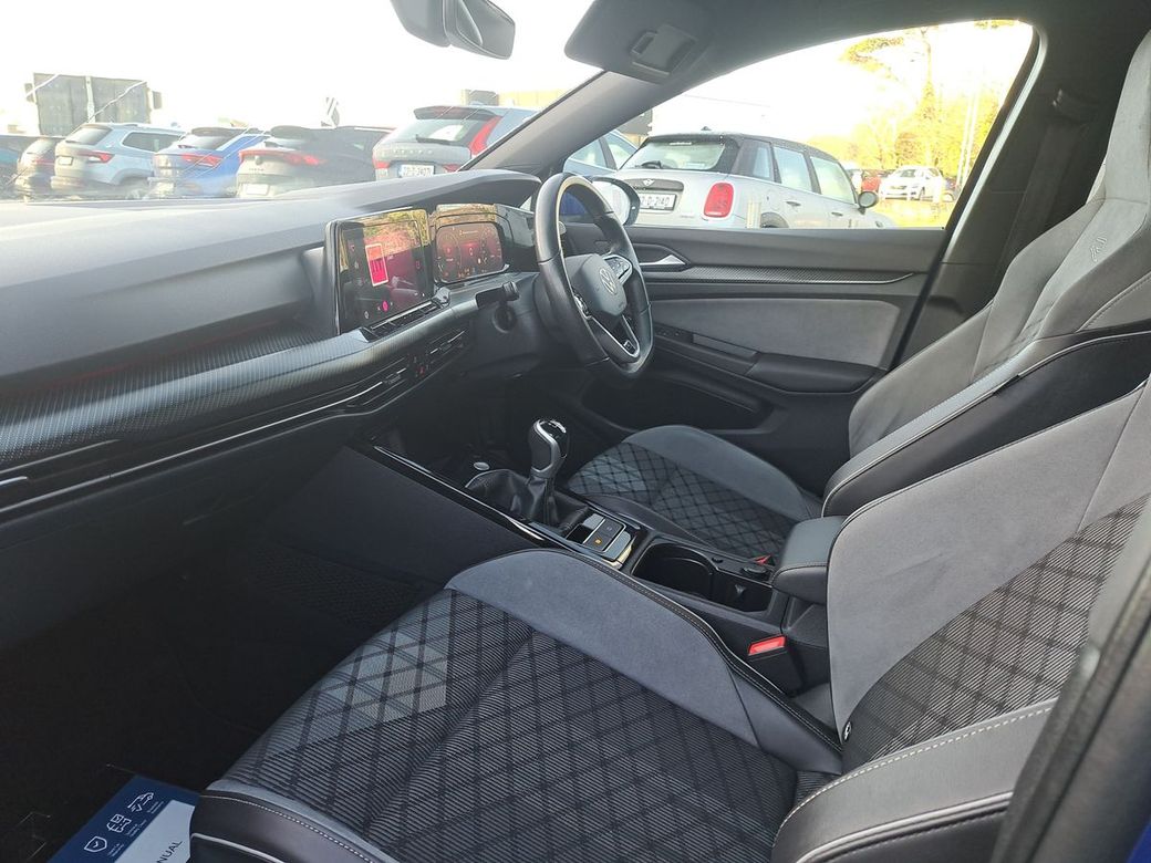 2023 Volkswagen Golf