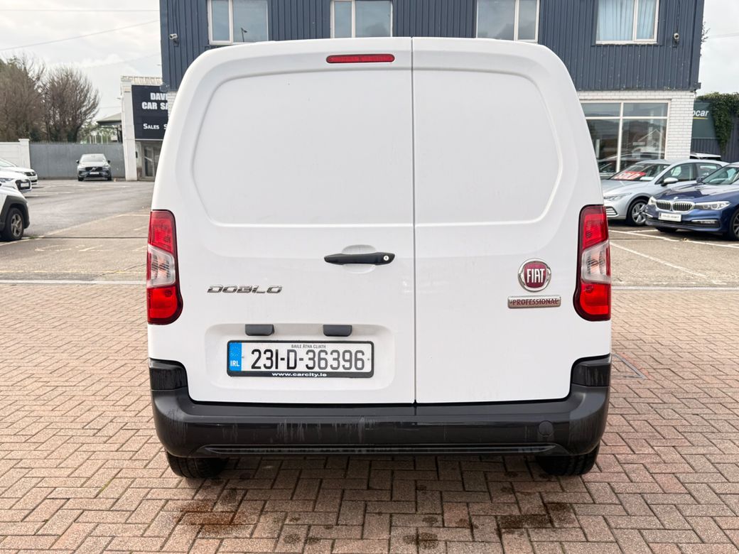 2023 Fiat Doblo