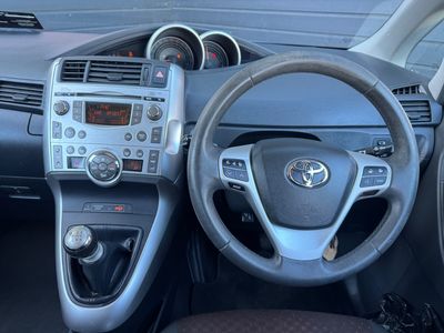 2011 Toyota Verso