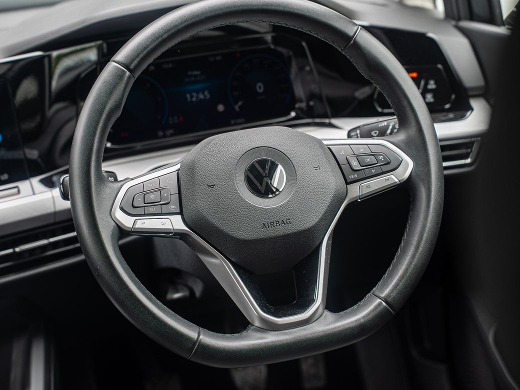 2023 Volkswagen Golf