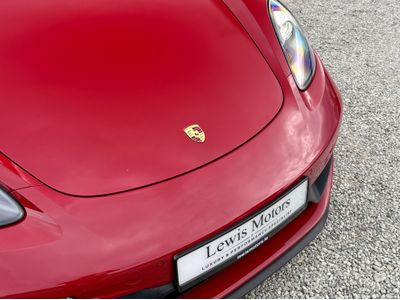 2021 Porsche Cayman