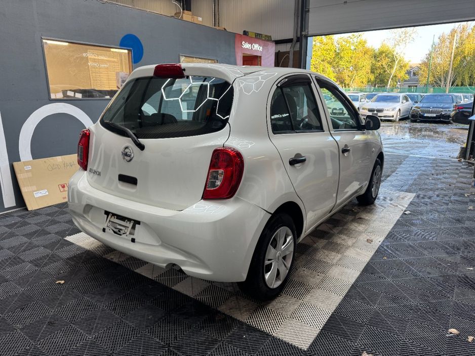 2017 Nissan March