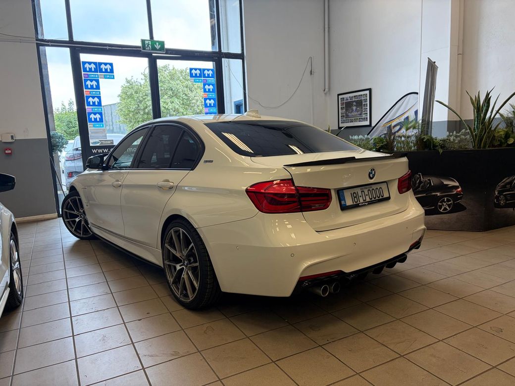 2018 BMW 330