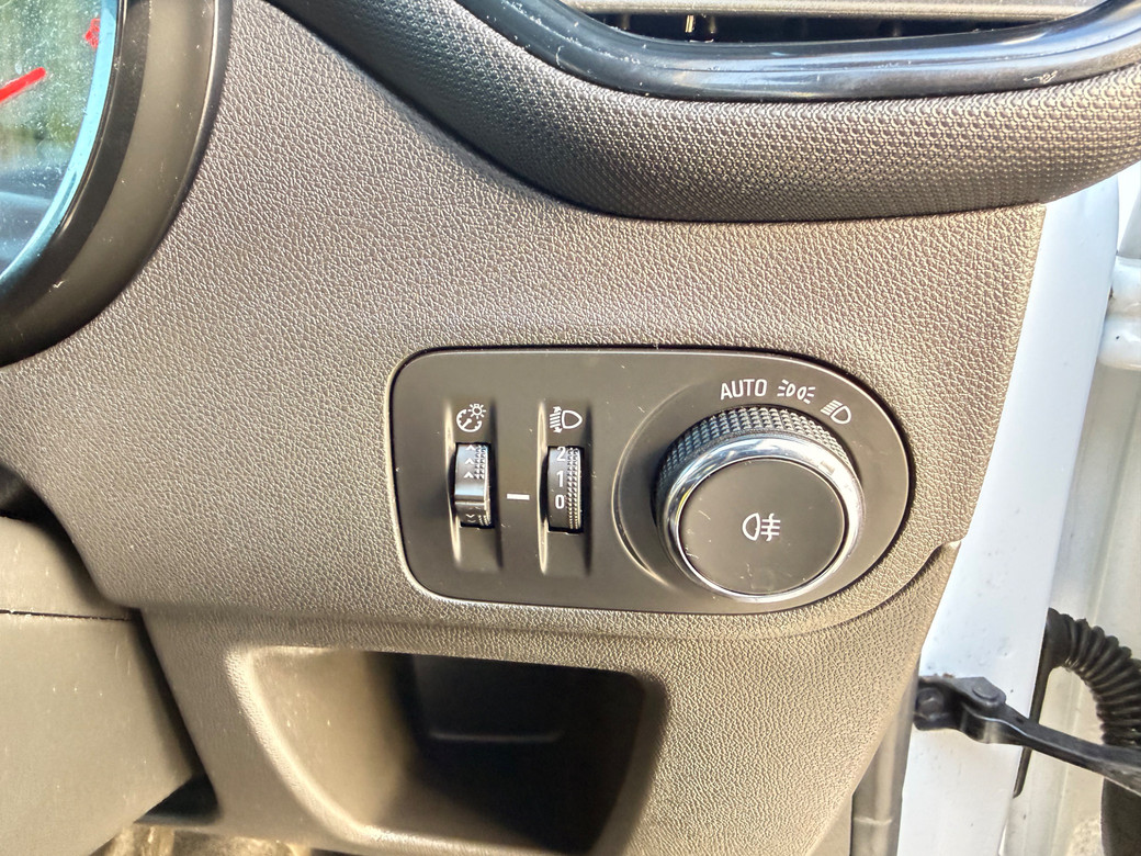 2023 Opel Crossland