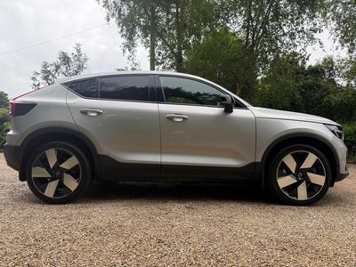 2022 Volvo C40