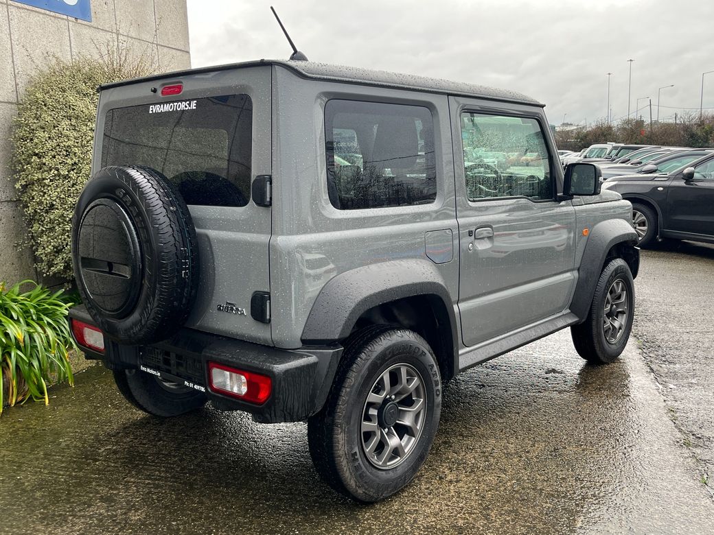 2024 Suzuki Jimny