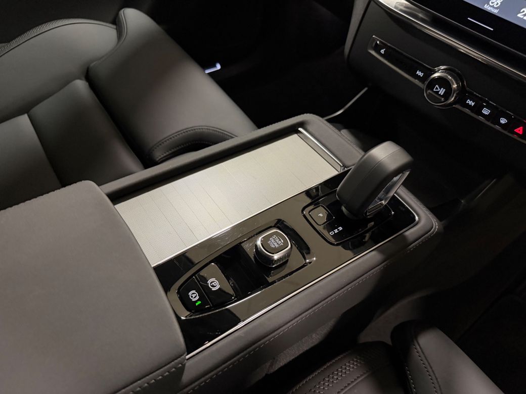 2025 Volvo XC90
