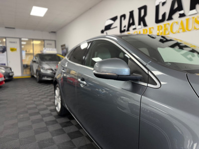 2018 Volvo V40