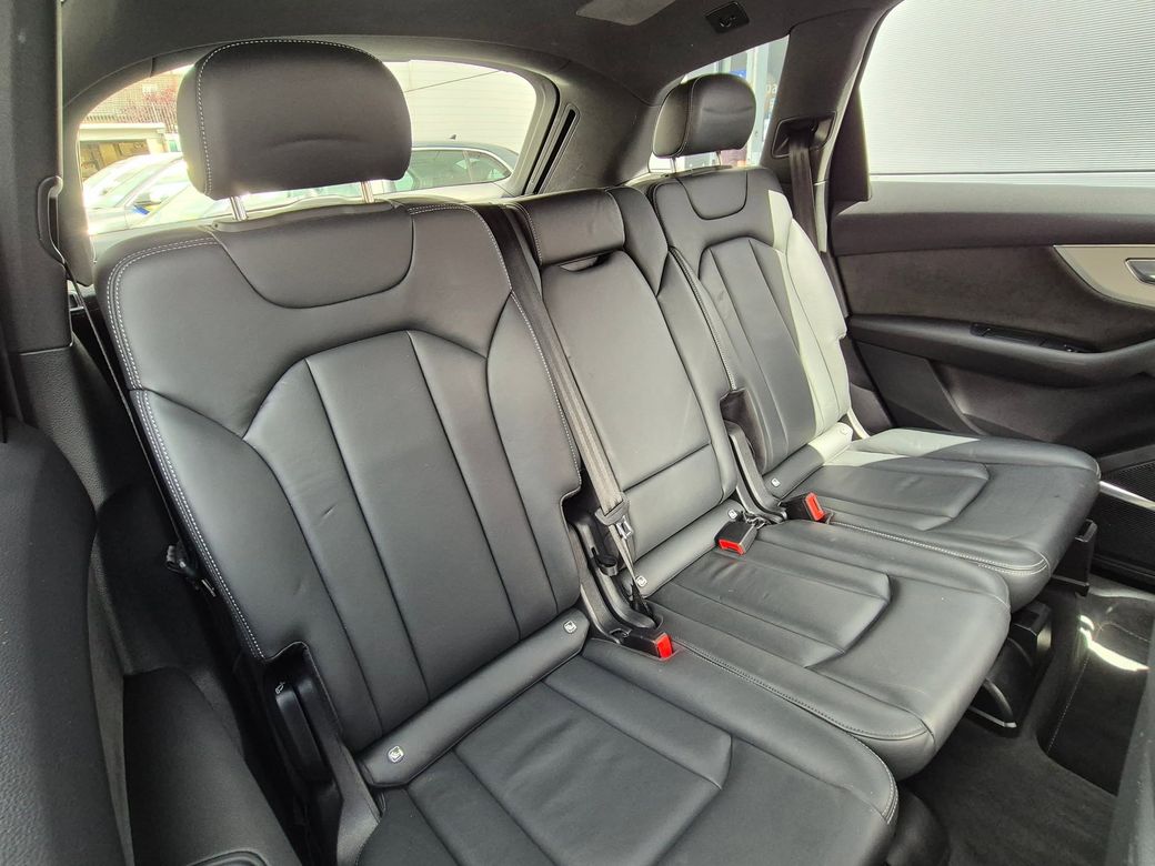 2021 Audi Q7