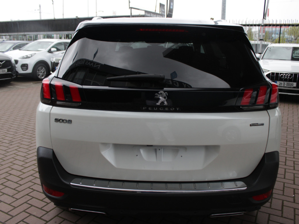 2020 Peugeot 5008