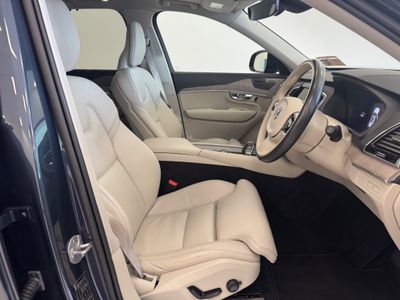 2023 Volvo XC90