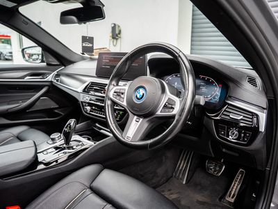 2022 BMW 5 Series