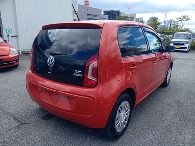 2016 Volkswagen up!