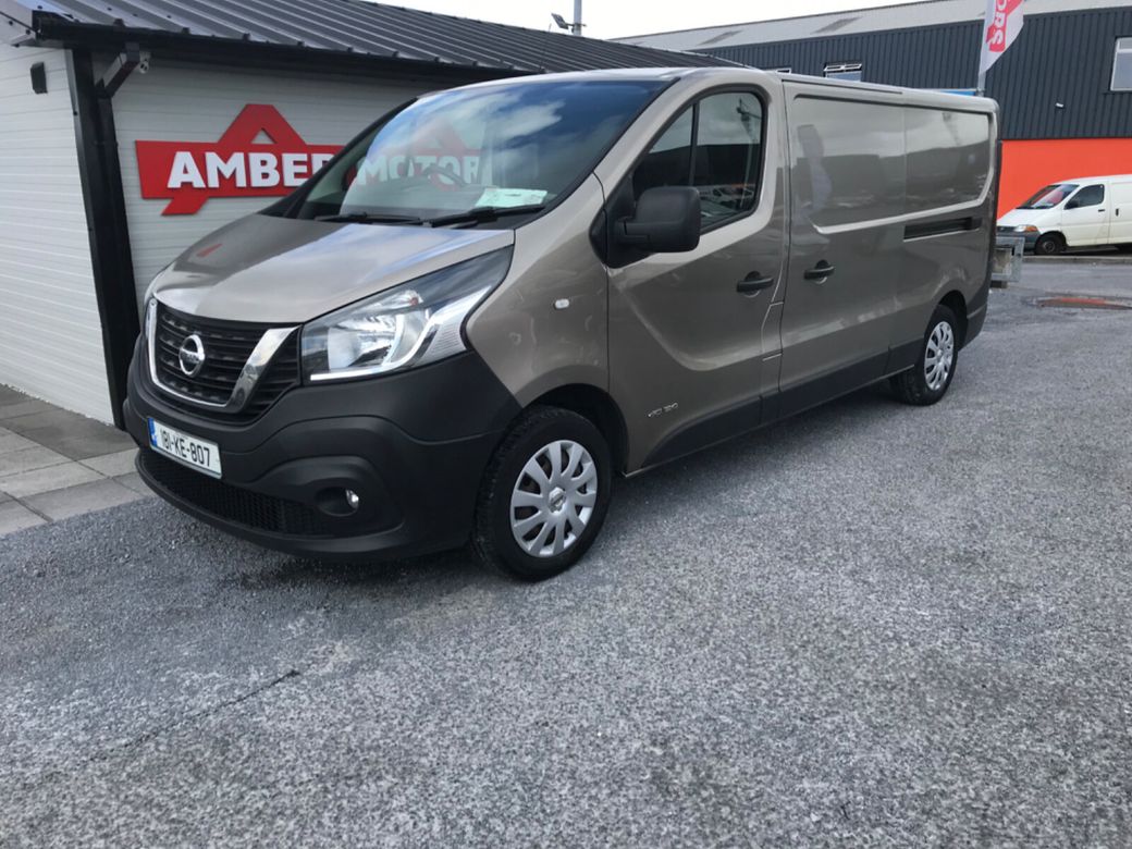 2018 Nissan NV300