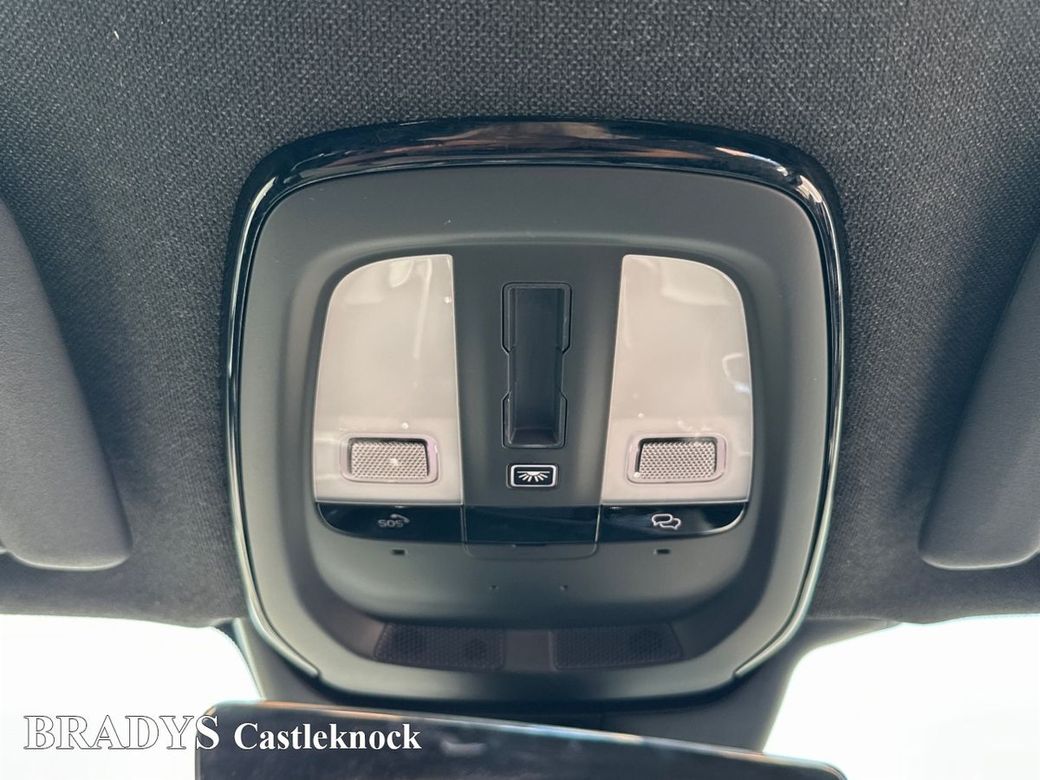 2023 Volvo XC40