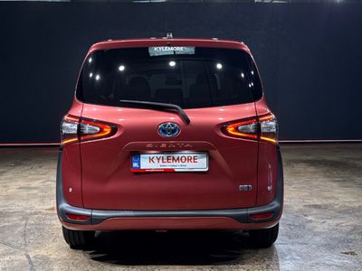 2017 Toyota Sienta