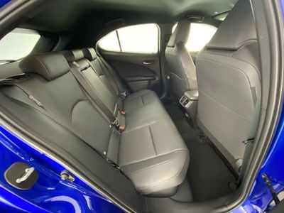 2025 Lexus UX 250H