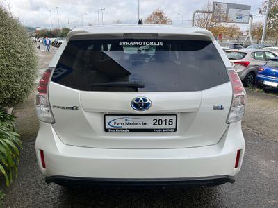 2015 Toyota Prius Alpha