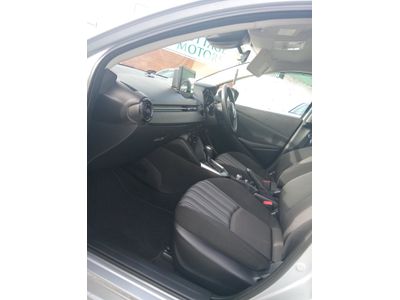 2017 Mazda Demio