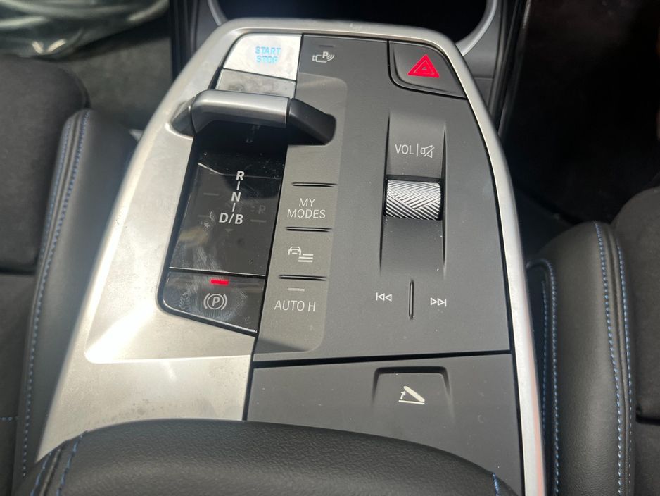 2024 BMW iX1