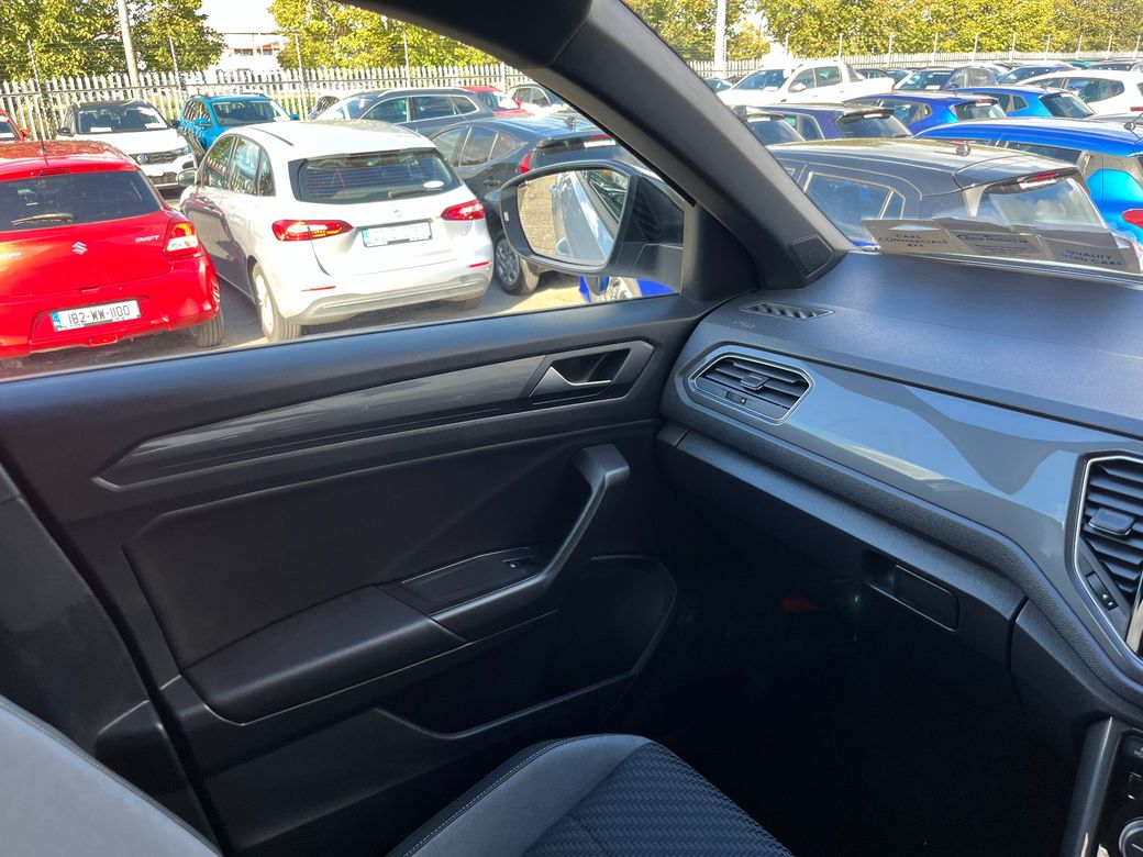 2022 Volkswagen T-Roc