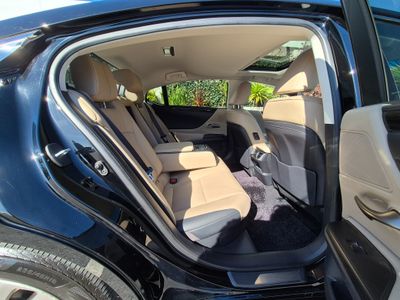 2021 Lexus ES 300h