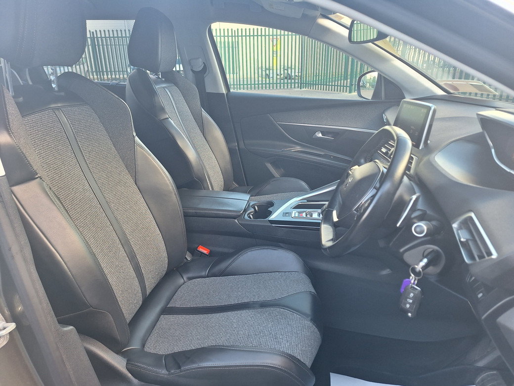 2018 Peugeot 5008