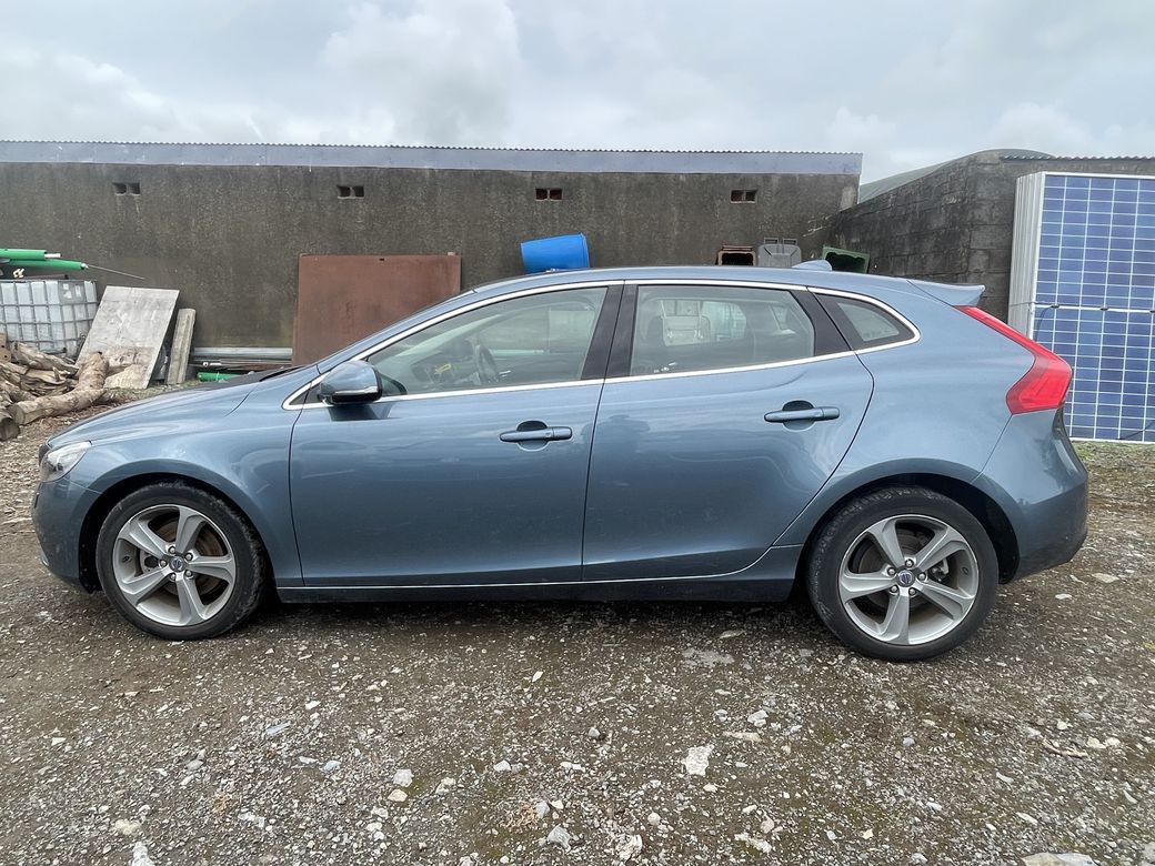 2013 Volvo V40