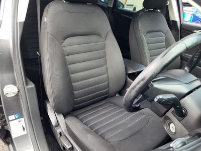 2016 Ford Mondeo
