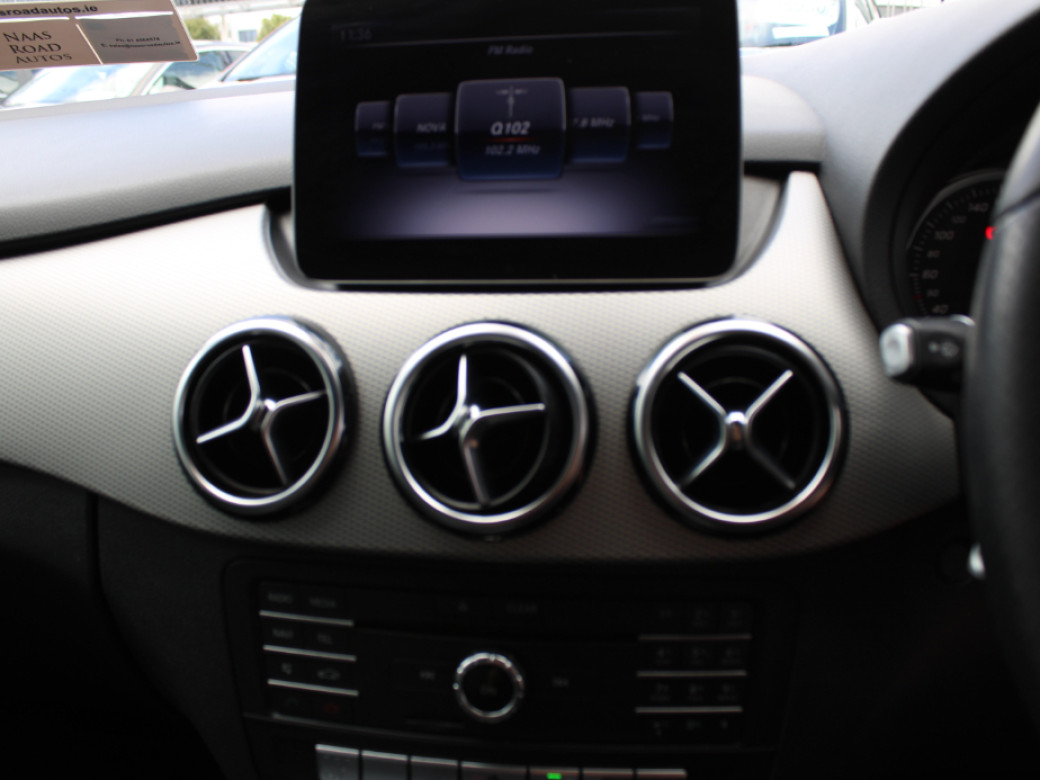 2018 Mercedes-Benz B 180