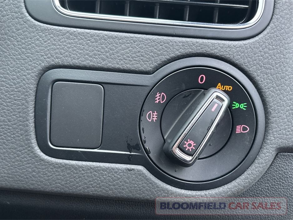 2017 Volkswagen Polo