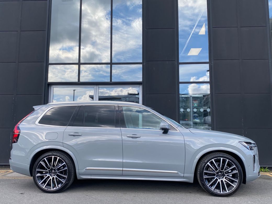 2025 Volvo XC90