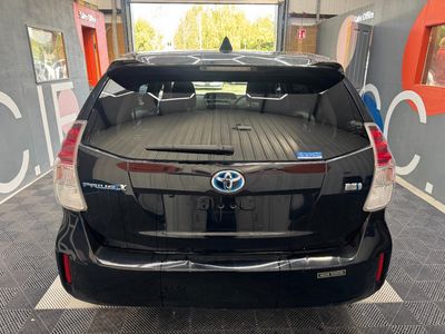 2017 Toyota Prius Alpha