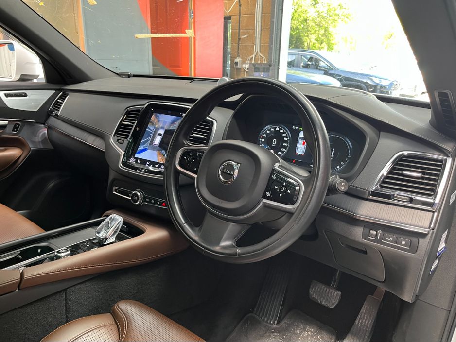 2021 Volvo XC90