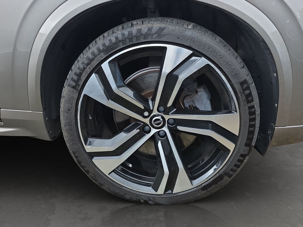 2021 Volvo XC90
