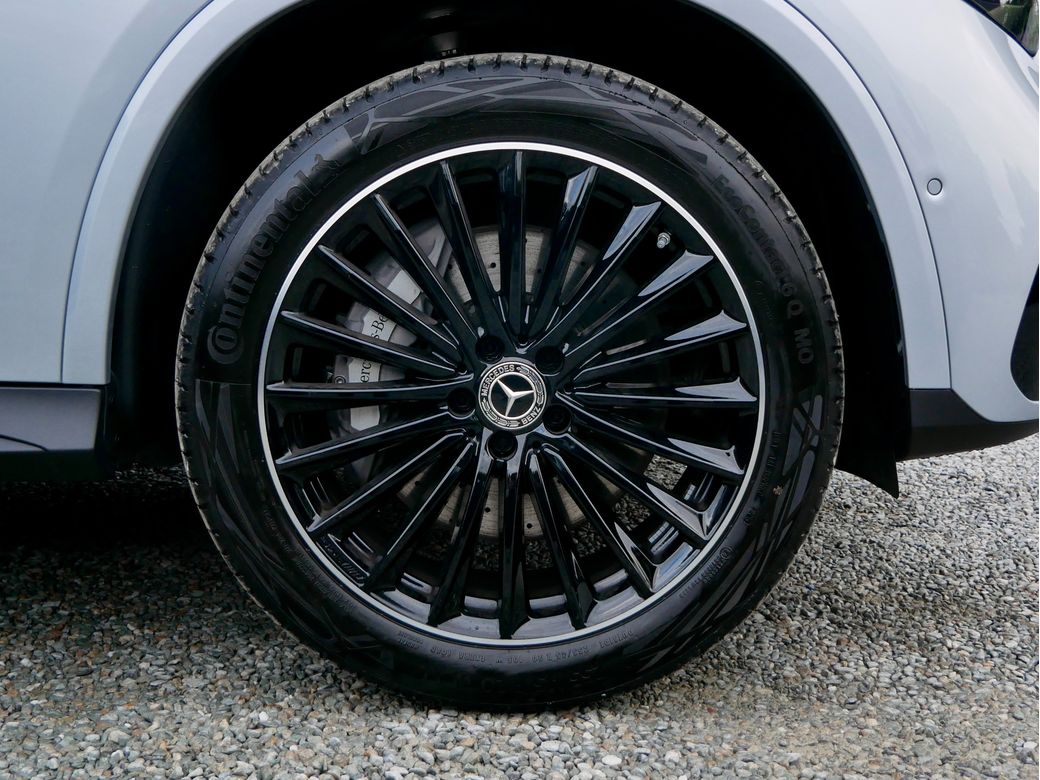 2025 Mercedes-Benz GLC Class
