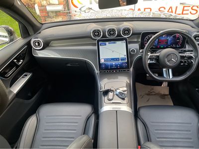 2024 Mercedes-Benz GLC Class