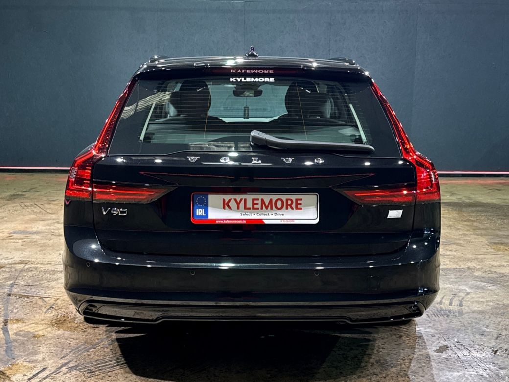 2023 Volvo V90
