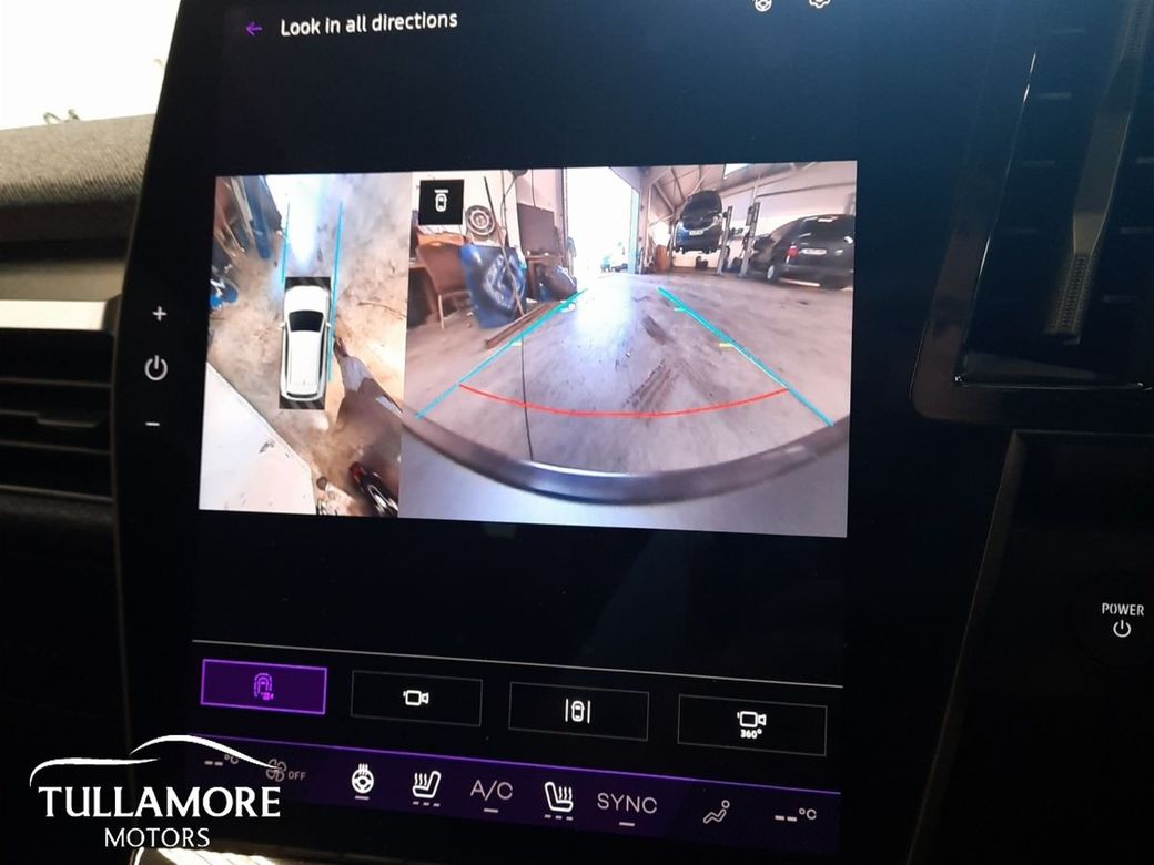 2025 Renault Scenic