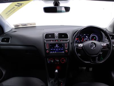 2017 Volkswagen Polo