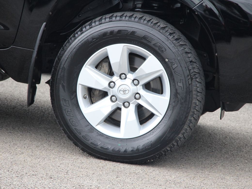 2023 Toyota Landcruiser