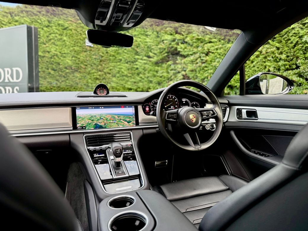 2021 Porsche Panamera