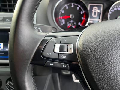 2017 Volkswagen Polo