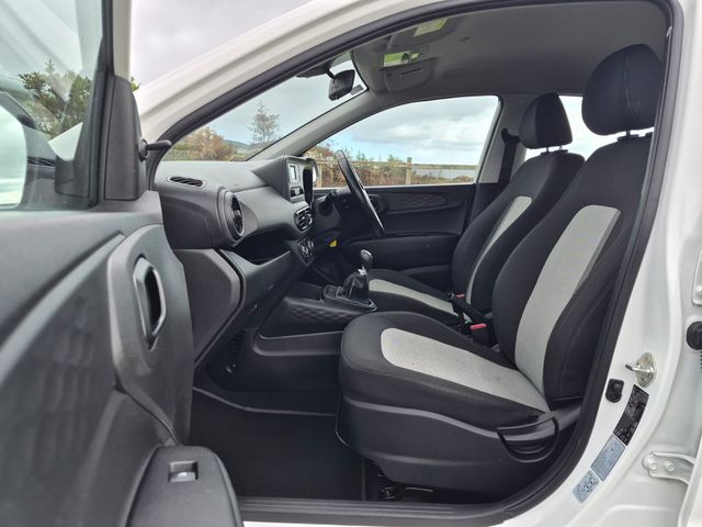 2022 Hyundai i10